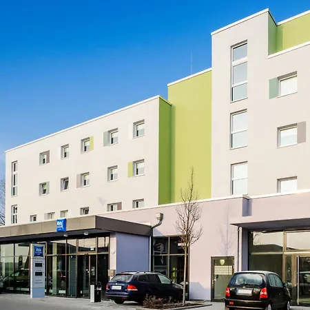 Hotel Ibis Budget München Airport *