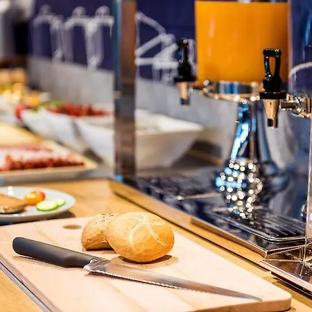 Ibis Budget Munchen Airport 호텔 *